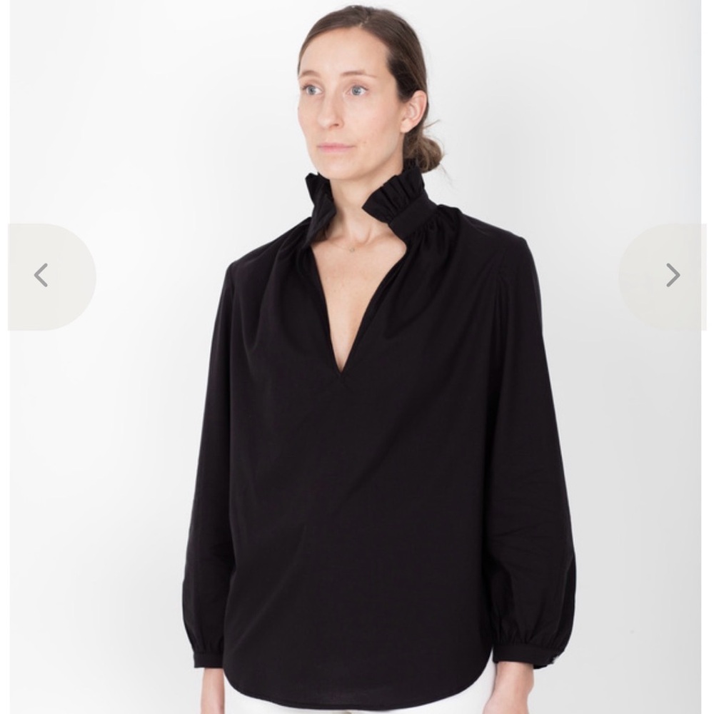 Pley Chic Black Women's Blouse with Ruffled Collar Size S Small